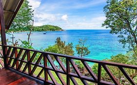 Daya Hill Seaview